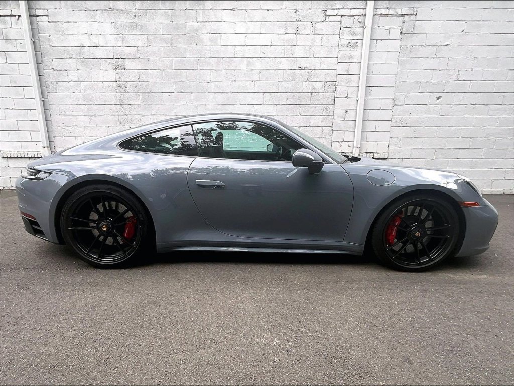 Used 2024 Porsche 911 Carrera GTS RWD image 6