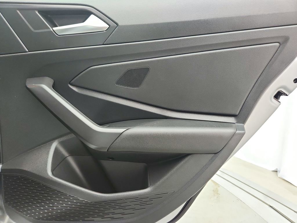 Used 2020 Volkswagen Jetta R-Line w/ R-Line Cold Weather Package FWD image 30
