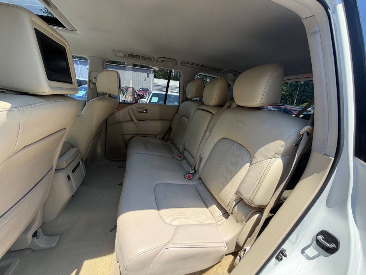 Used 2012 INFINITI QX56 2WD w/ Theater Pkg image 16