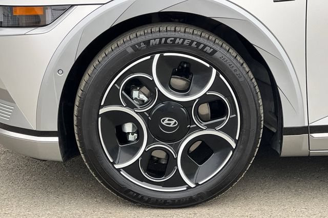 Certified 2024 Hyundai Ioniq 5 Limited AWD/4WD image 34