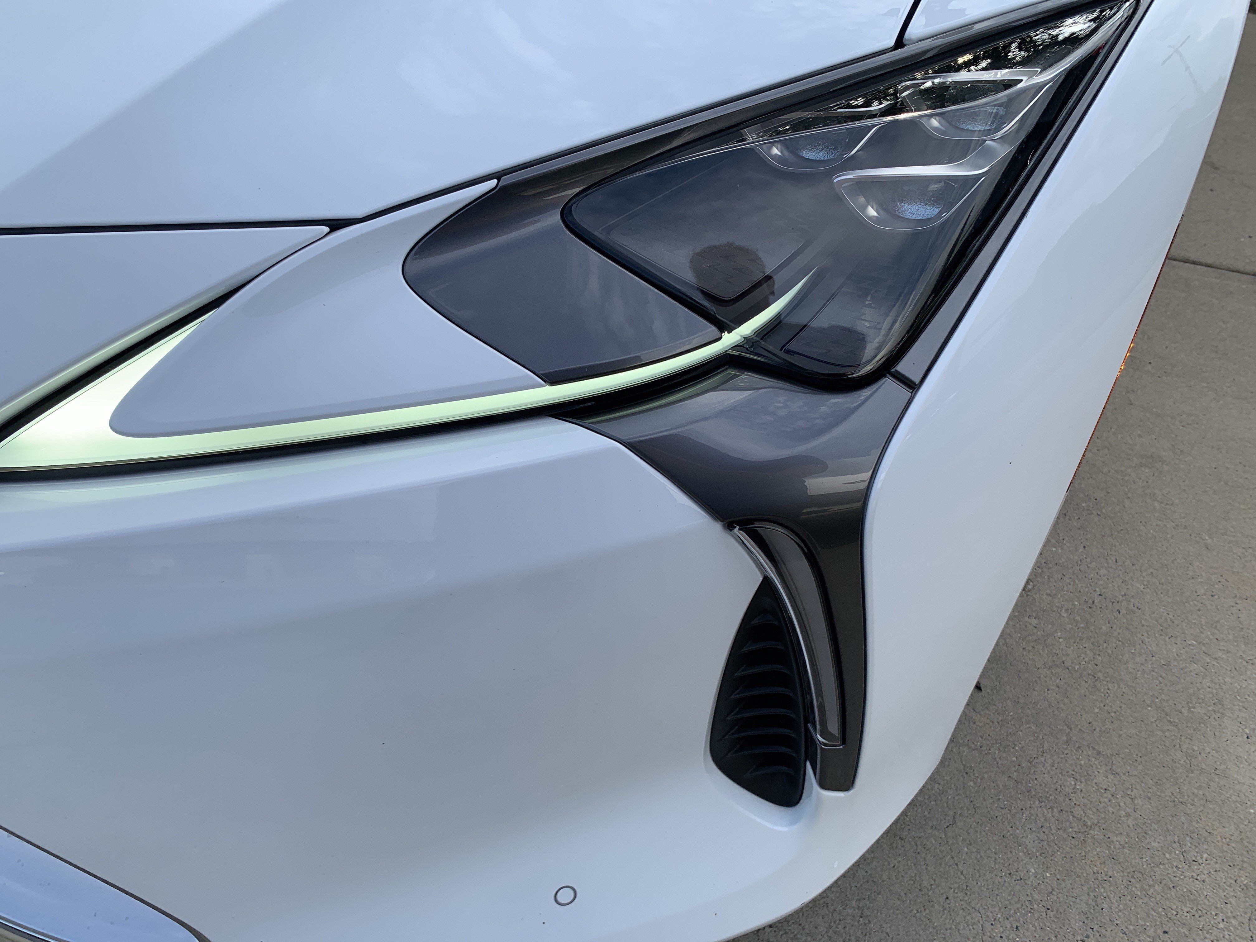 Used 2018 Lexus LC 500 Coupe w/ Sport Package RWD image 6