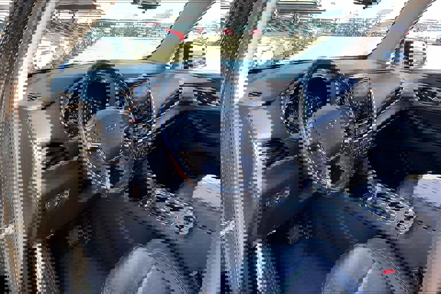 Used 2020 Chevrolet Traverse RS image 16