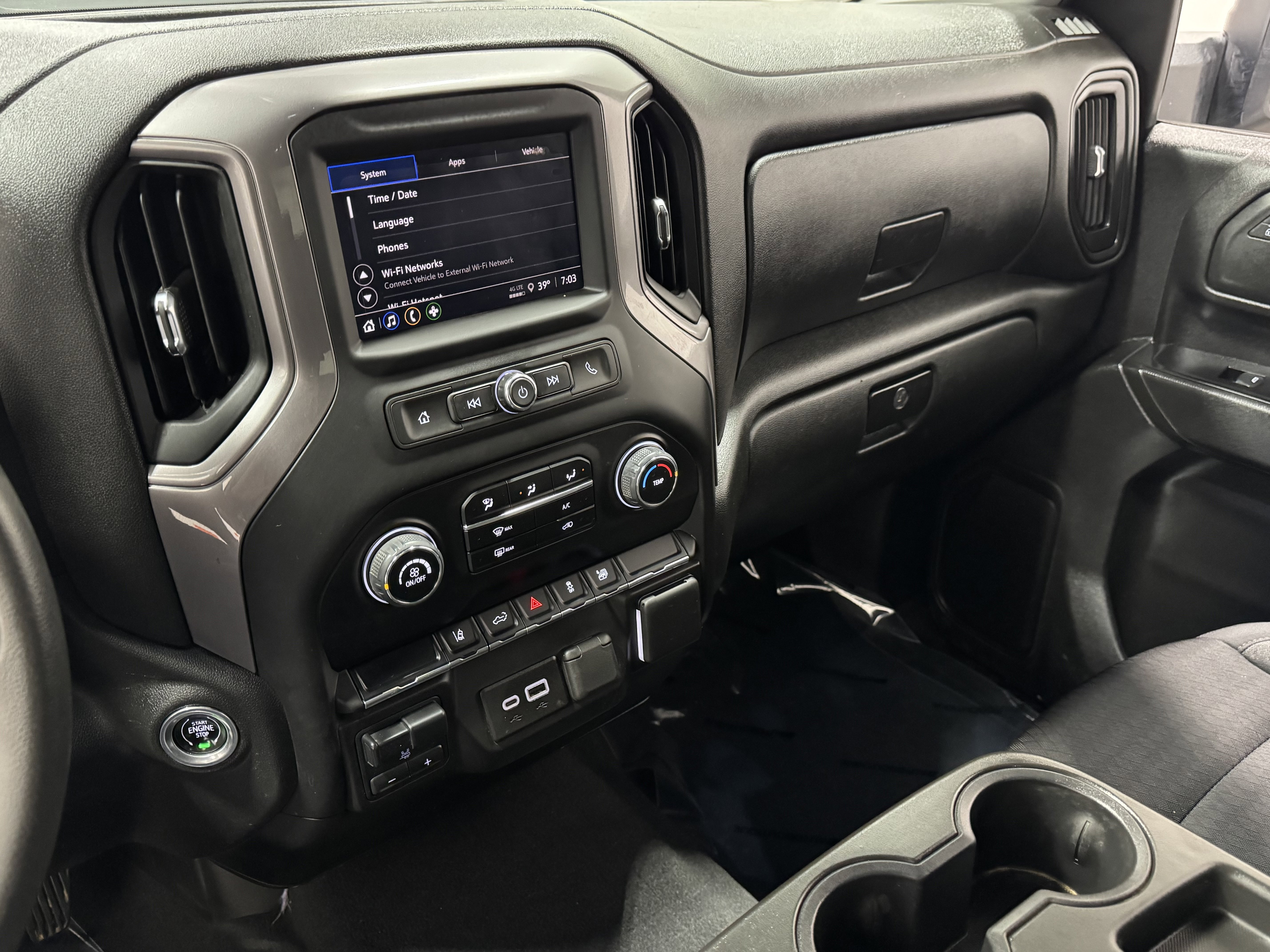 Used 2024 Chevrolet Silverado 2500 Custom w/ Custom Convenience Package image 19