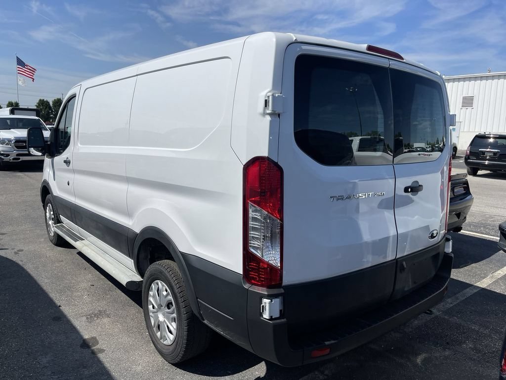 Used 2025 Ford Transit 250 Low Roof w/ Exterior Upgrade Package RWD image 4