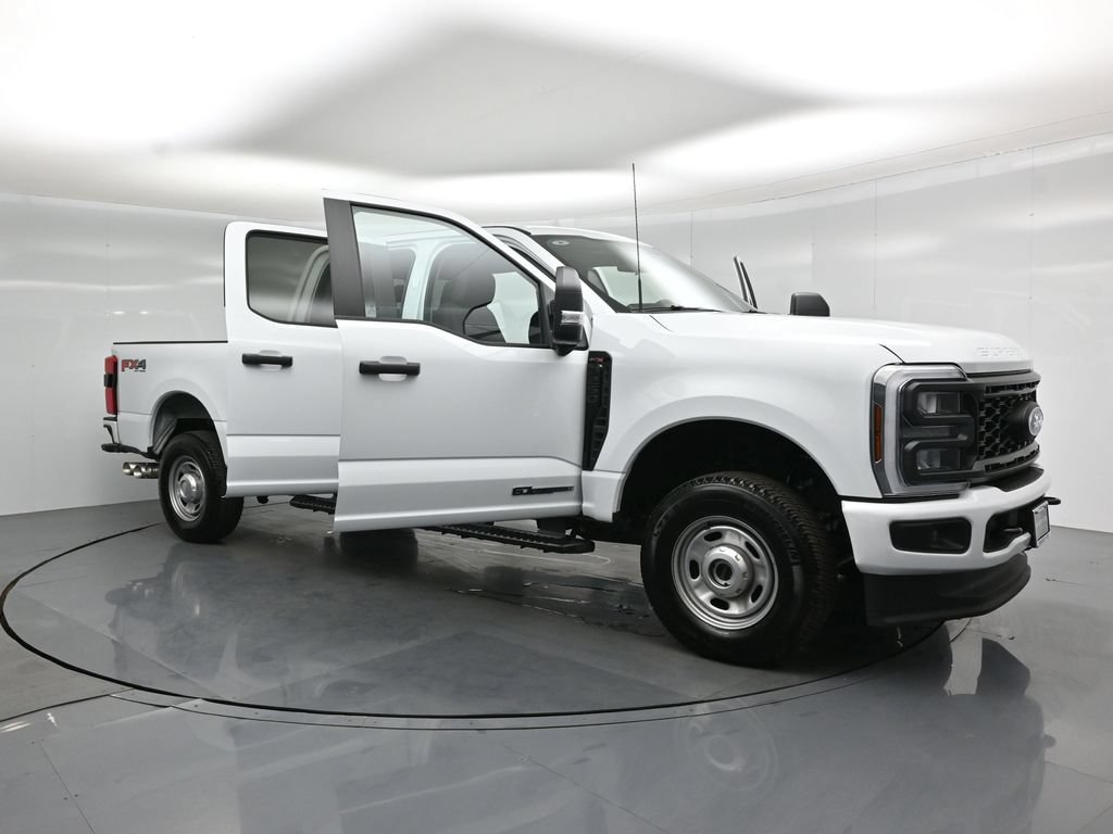 Used 2025 Ford F250 XL w/ STX Appearance Package AWD/4WD image 28