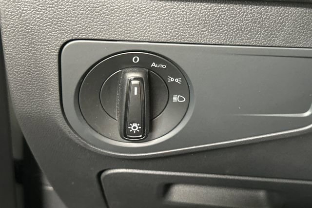 Certified 2023 Volkswagen Tiguan S FWD image 34