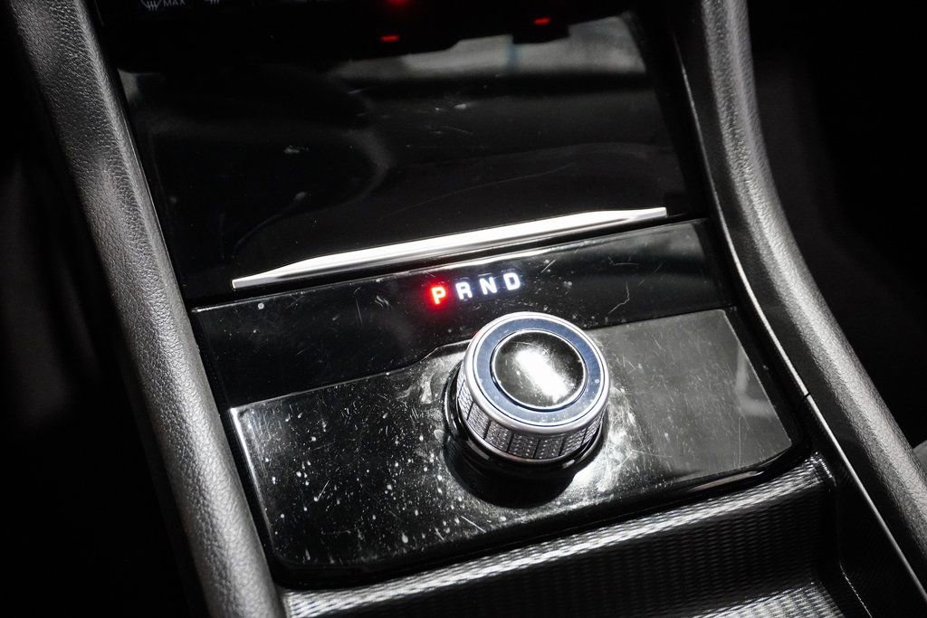 Certified 2024 Jeep Grand Cherokee Laredo image 27