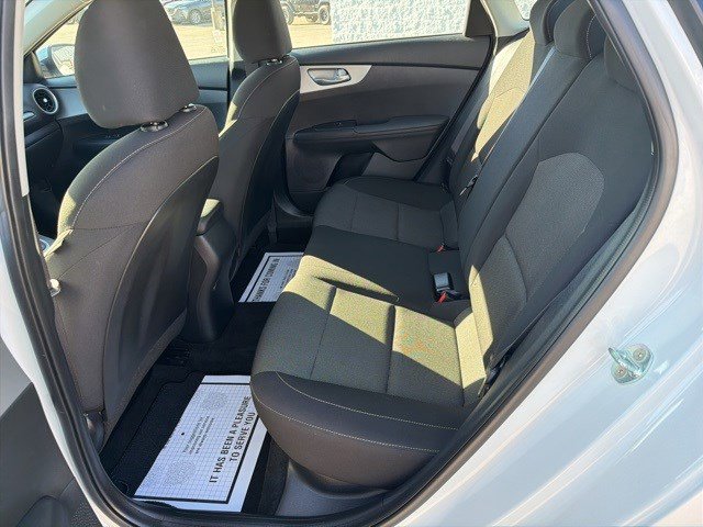 Used 2023 Kia Forte LXS image 13