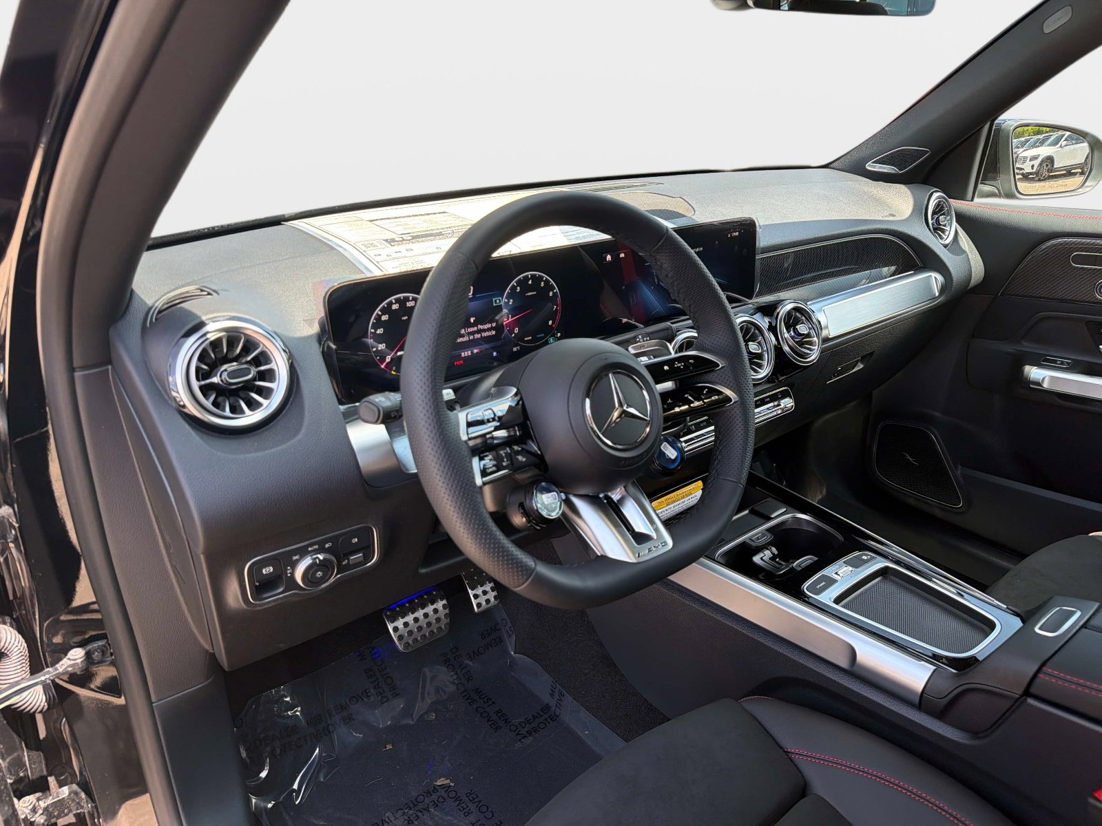New 2026 Mercedes-Benz GLB 35 AMG 4MATIC image 17
