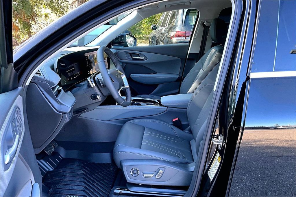 New 2026 Audi Q3 quattro 2.0T AWD/4WD image 21
