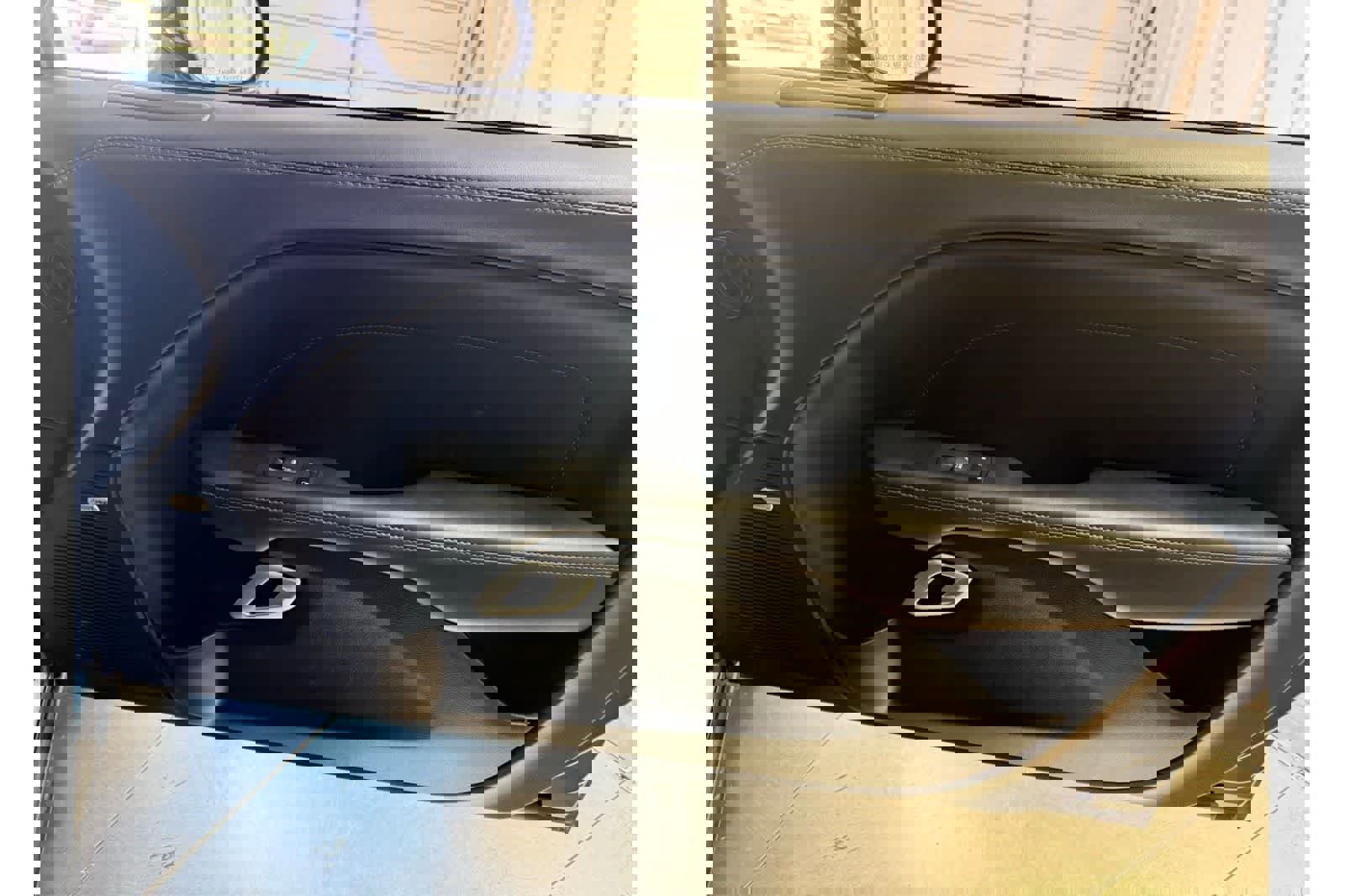 Used 2023 Dodge Challenger R/T w/ Plus Package image 11