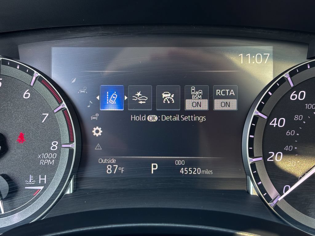 Certified 2024 Toyota Highlander XLE FWD image 31