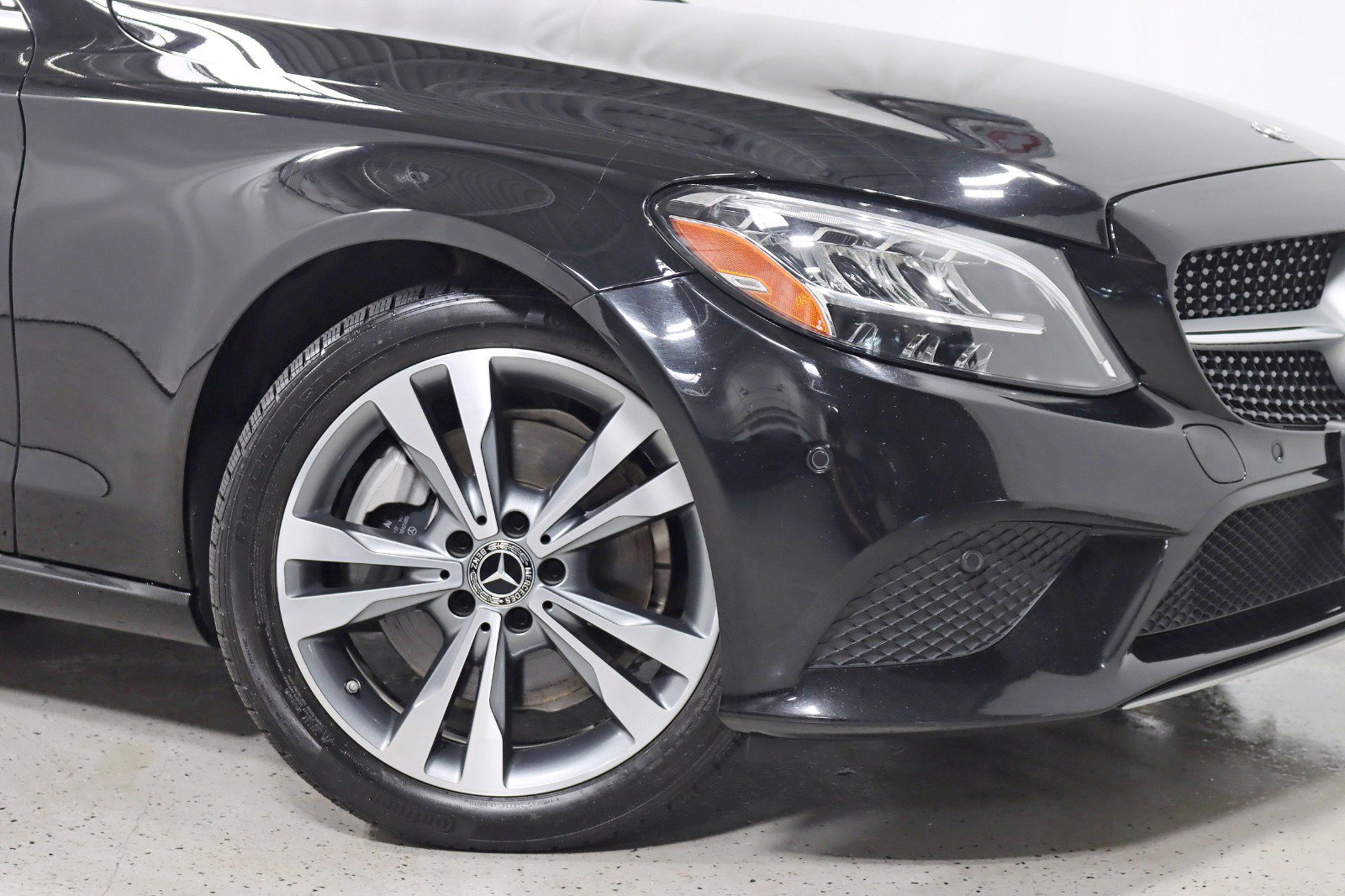 Used 2019 Mercedes-Benz C 300 4MATIC Cabriolet w/ Multimedia Package image 5
