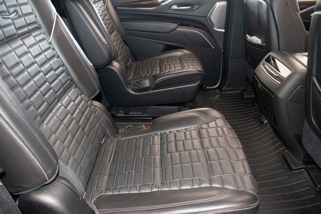 Used 2021 Cadillac Escalade Sport Platinum AWD/4WD image 12