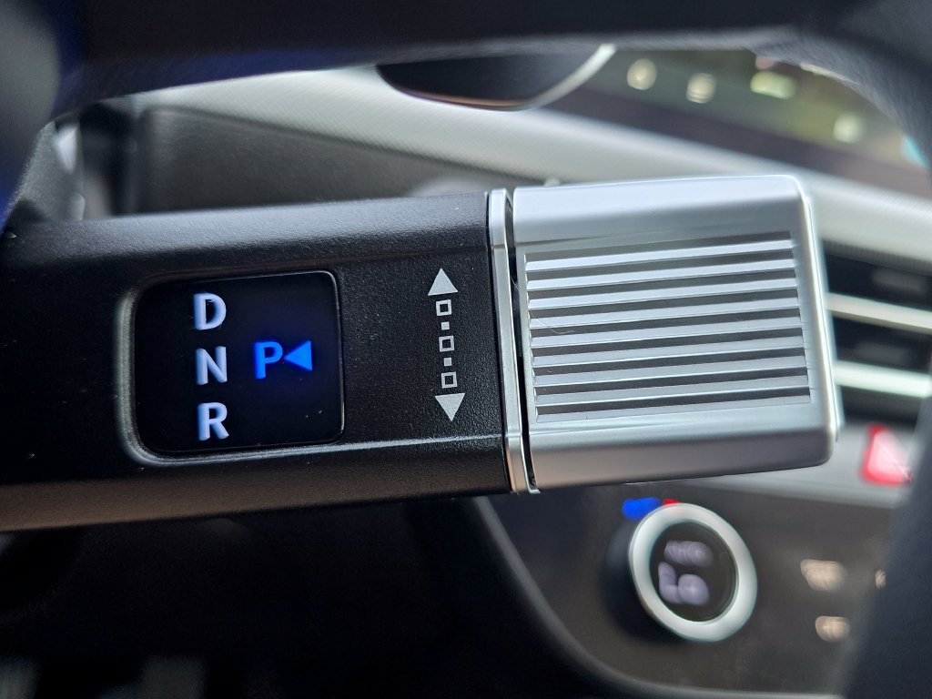 Used 2026 Hyundai Sonata Blue FWD image 27