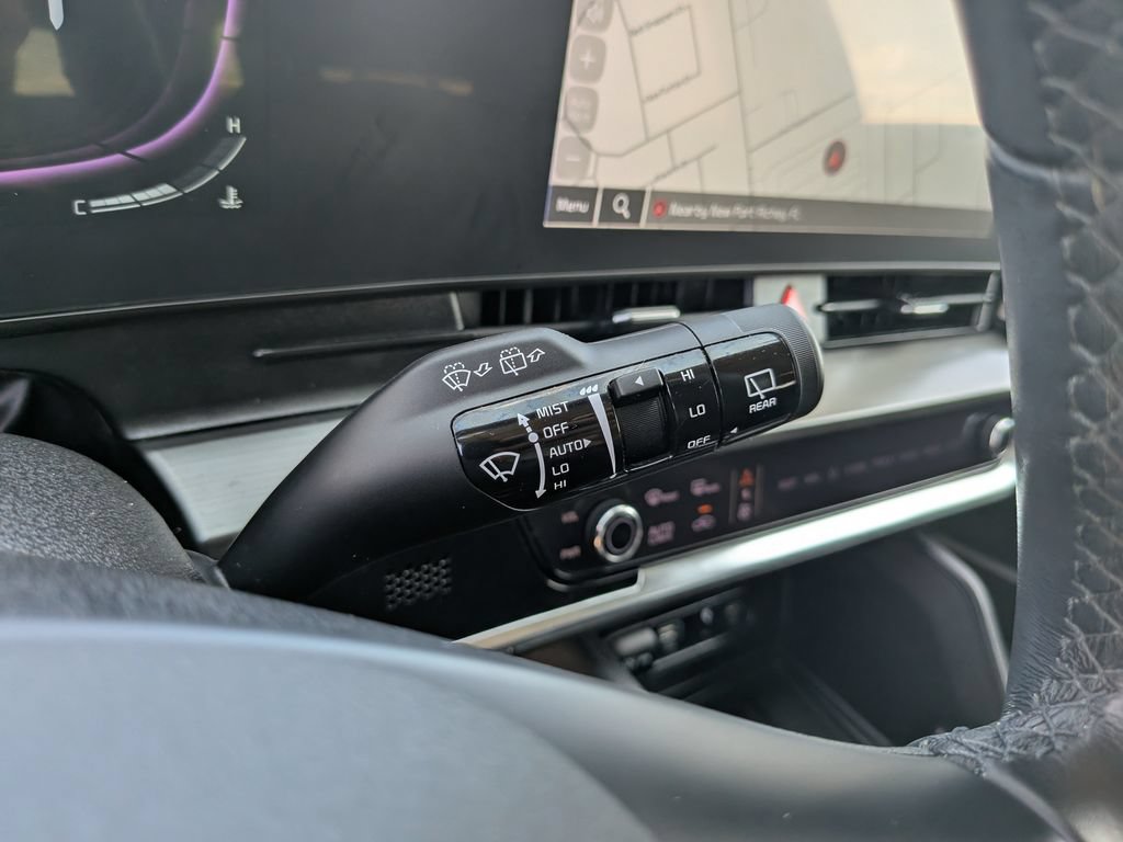 Certified 2023 Kia Sportage EX FWD image 33