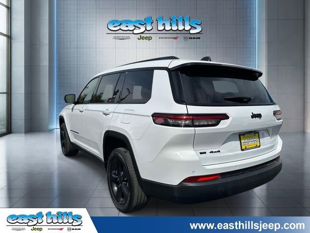 Certified 2023 Jeep Grand Cherokee L Laredo AWD/4WD image 5