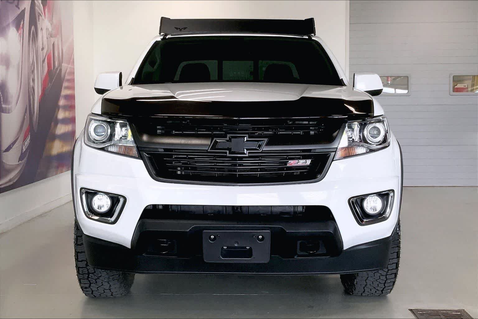 Used 2017 Chevrolet Colorado Z71 AWD/4WD image 6