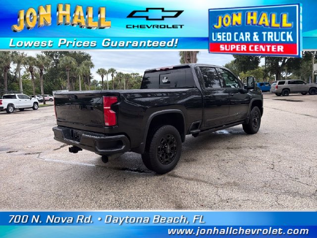 Used 2024 Chevrolet Silverado 3500 High Country w/ Technology Package AWD/4WD image 12