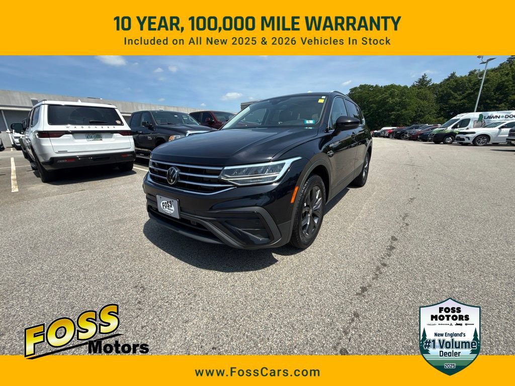 Used 2022 Volkswagen Tiguan SE w/ Panoramic Sunroof Package