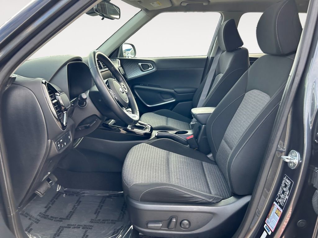 Used 2021 Kia Soul EX image 15