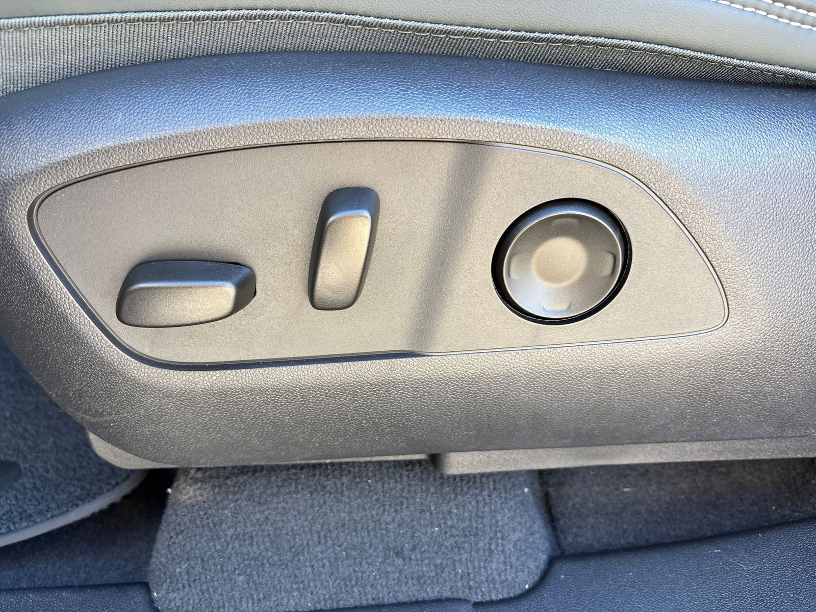 New 2026 GMC Sierra EV AT4 w/ AT4 Premium Package image 21