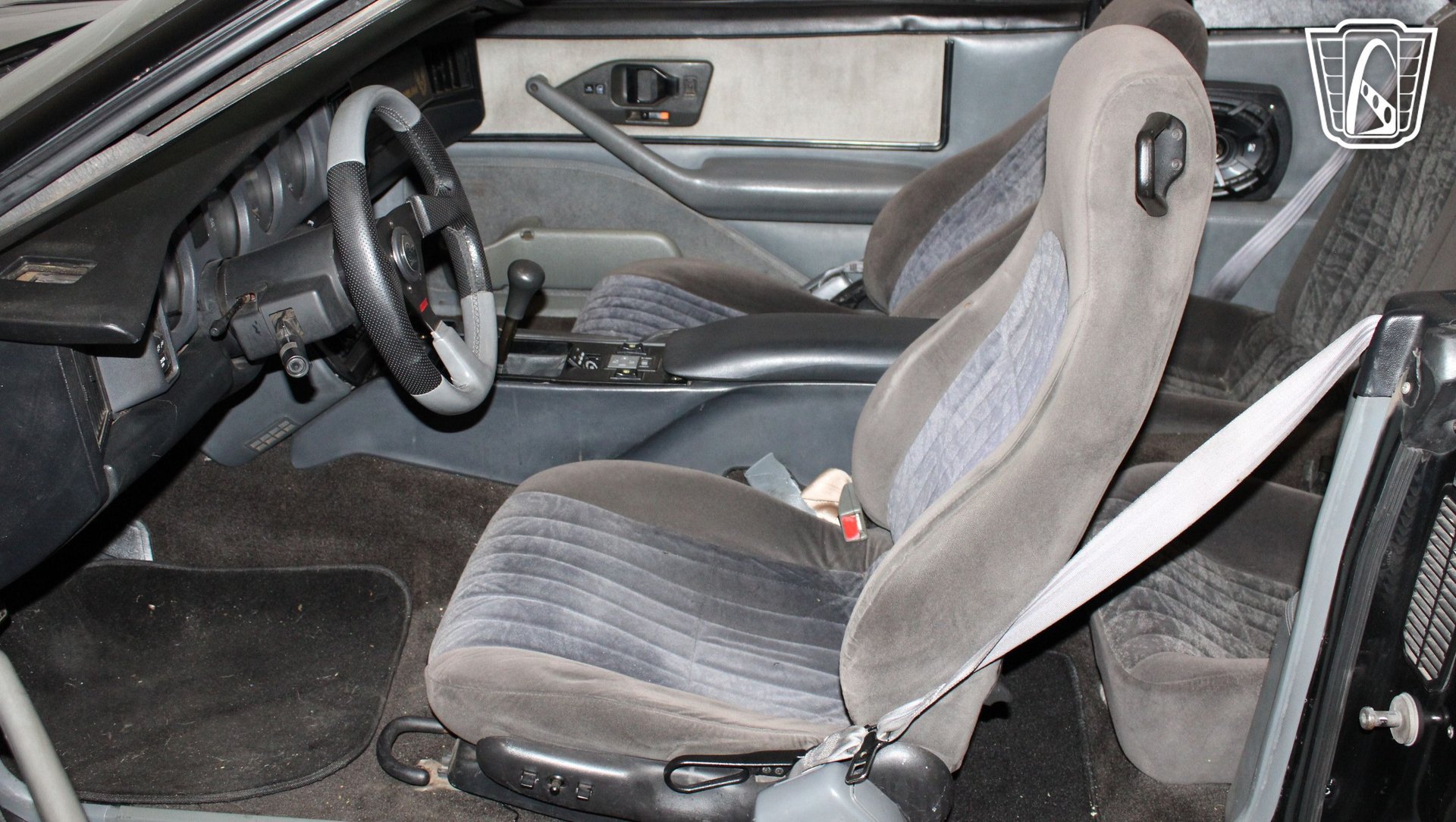 Used 1992 Pontiac Firebird Convertible RWD image 40