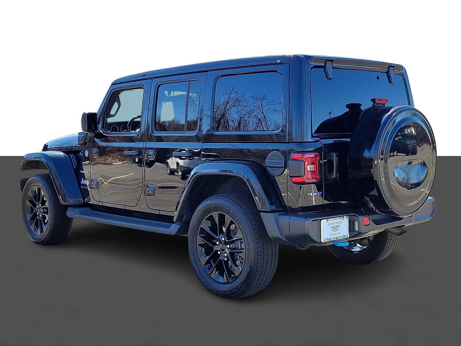 Used 2023 Jeep Wrangler Sahara w/ Cold Weather Group image 4
