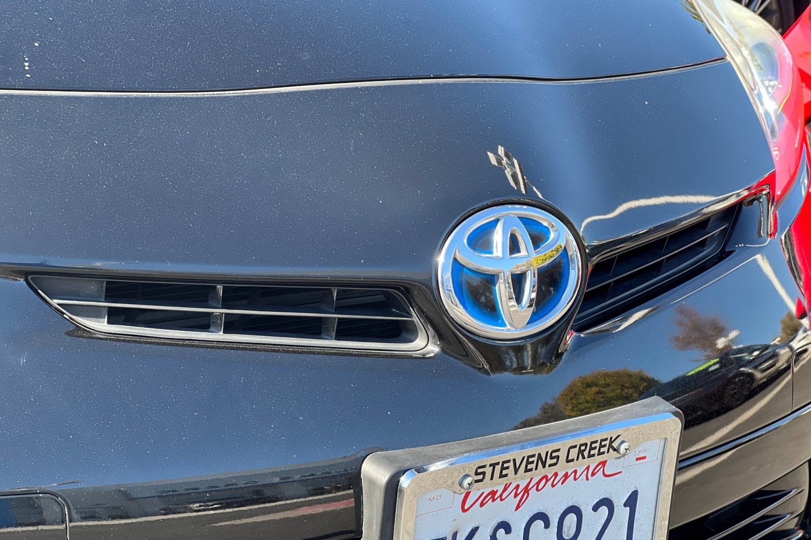Used 2015 Toyota Prius Two FWD image 43