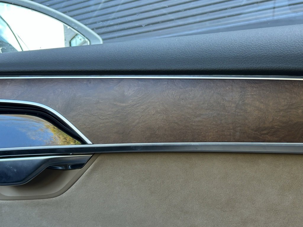 Used 2019 Audi A8 L 3.0T image 24