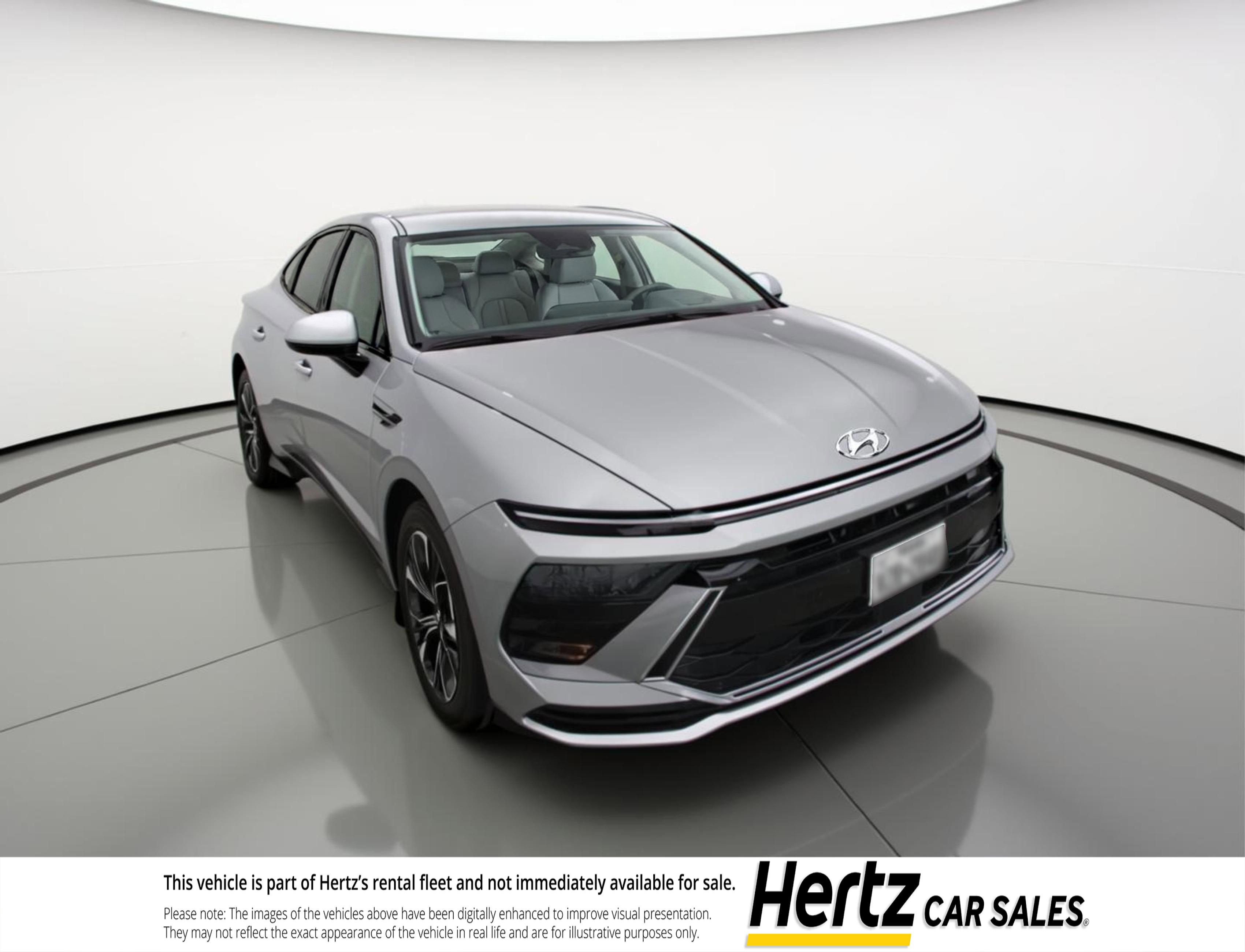 Used 2025 Hyundai Sonata SEL FWD image 1