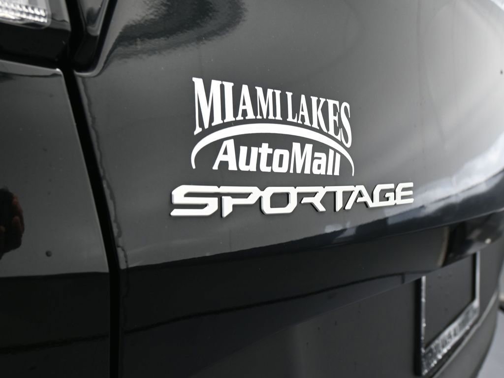 Used 2023 Kia Sportage EX image 39