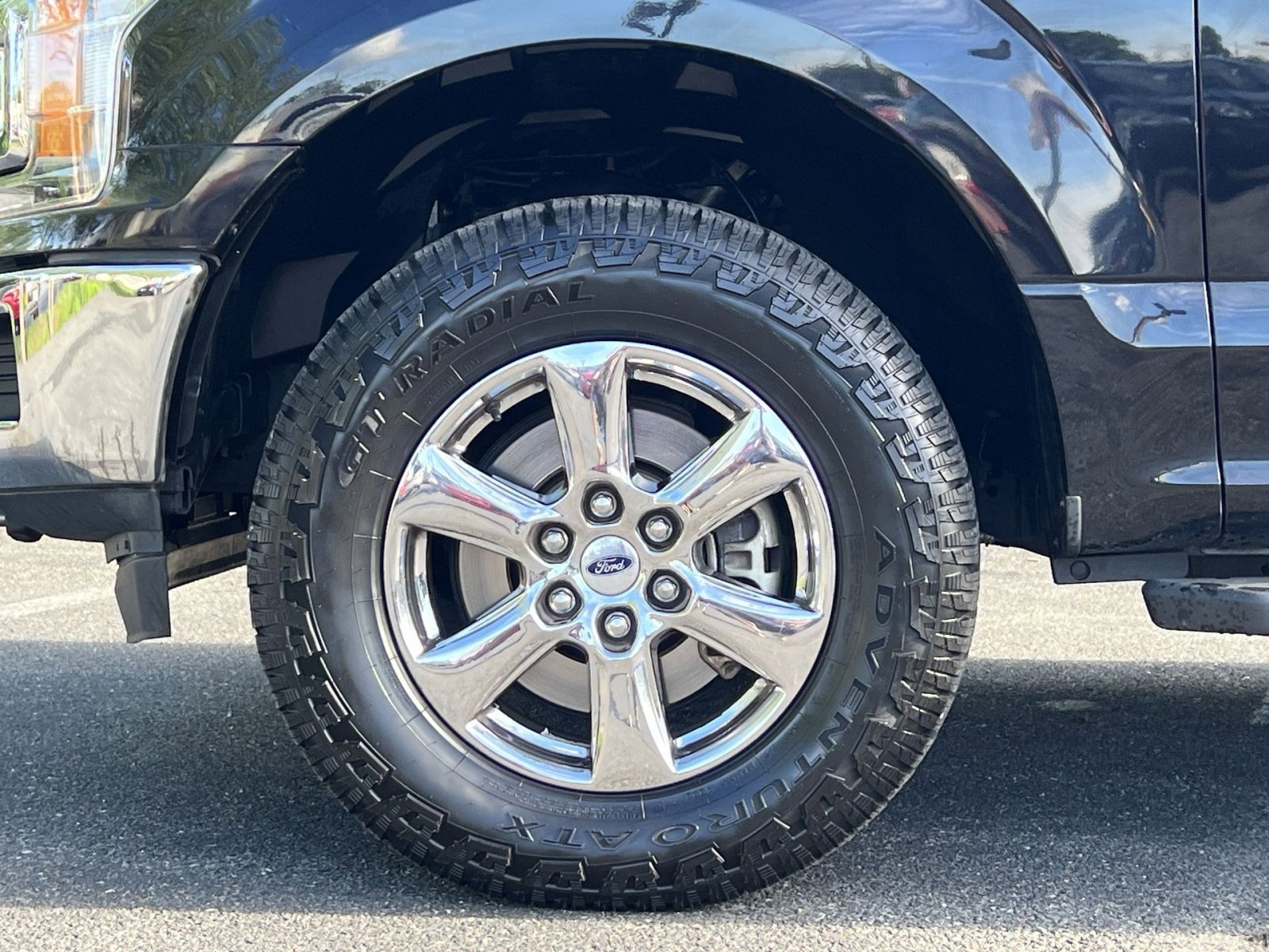 Used 2020 Ford F150 XLT w/ Equipment Group 302A Luxury AWD/4WD image 11