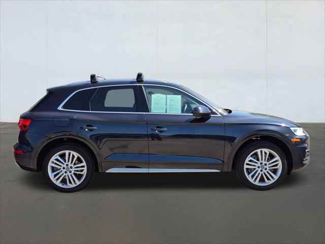 Used 2019 Audi Q5 2.0T Premium Plus w/ Premium Plus Package AWD/4WD image 6