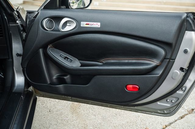 Used 2009 Nissan 370Z Coupe image 69