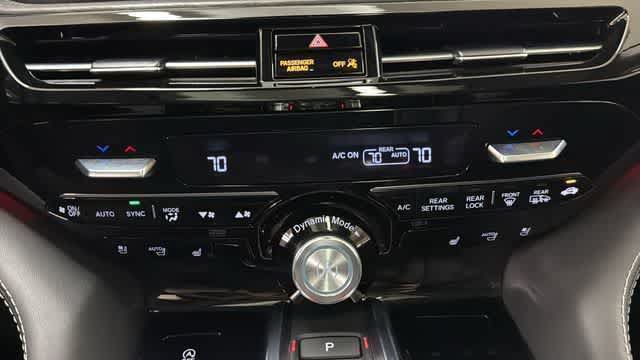 Used 2024 Acura MDX SH-AWD w/ Advance Package image 21
