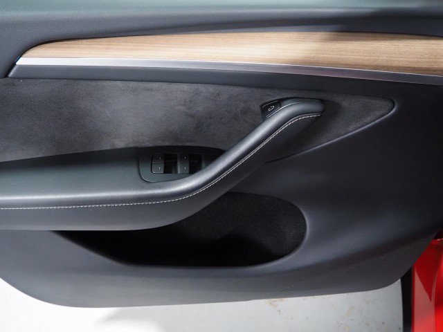 Used 2023 Tesla Model Y Long Range image 55