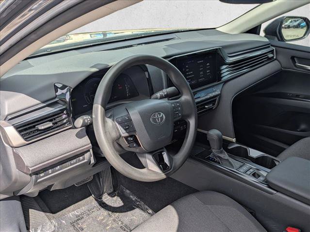 Used 2025 Toyota Camry LE FWD image 10