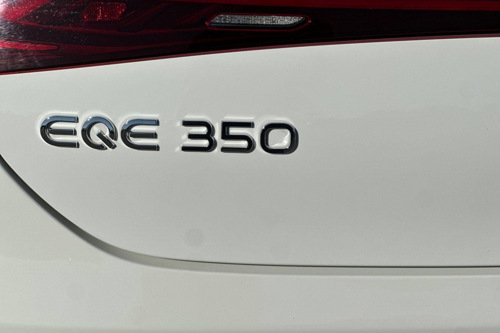 Used 2023 Mercedes-Benz EQE 350+ 4MATIC Sedan image 12