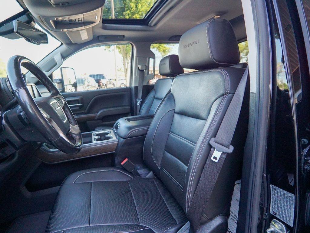 Used 2018 GMC Sierra 3500 Denali w/ Duramax Plus Package AWD/4WD image 19