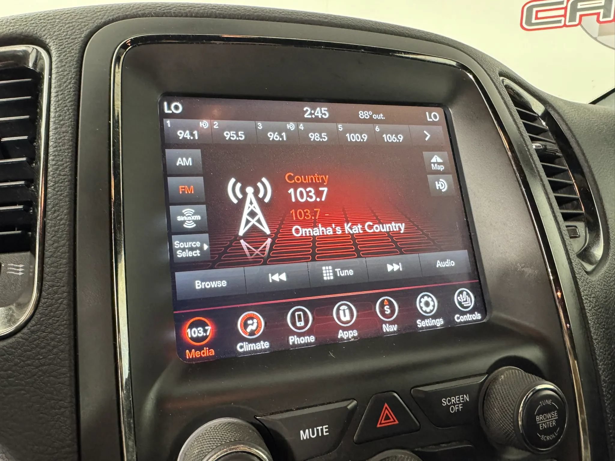 Used 2018 Dodge Durango GT w/ Premium Group AWD/4WD image 20