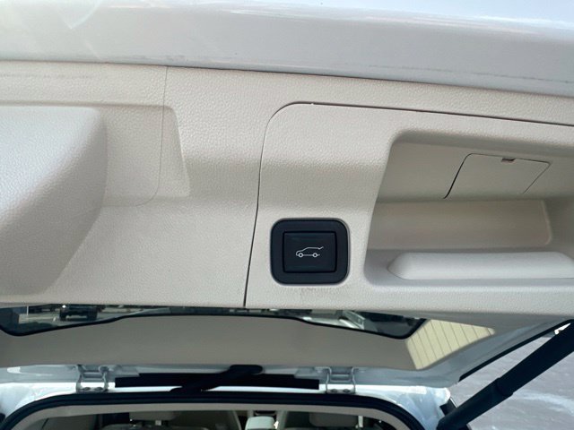 Used 2023 GMC Acadia Denali AWD/4WD image 19