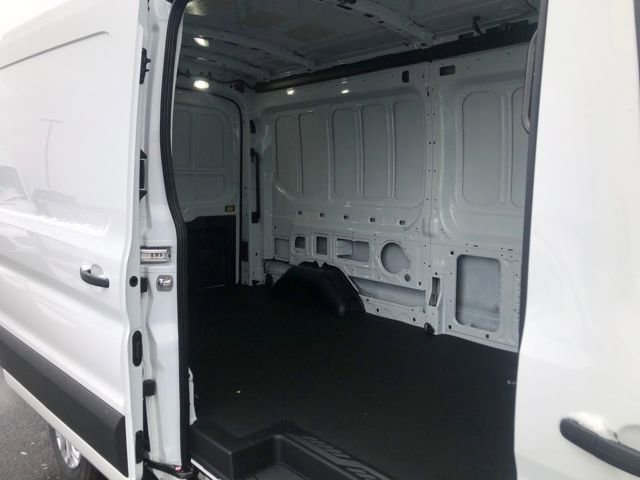 New 2026 Ford Transit 250 148 Medium Roof image 23