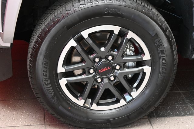 Certified 2025 Toyota Tacoma TRD Sport image 19