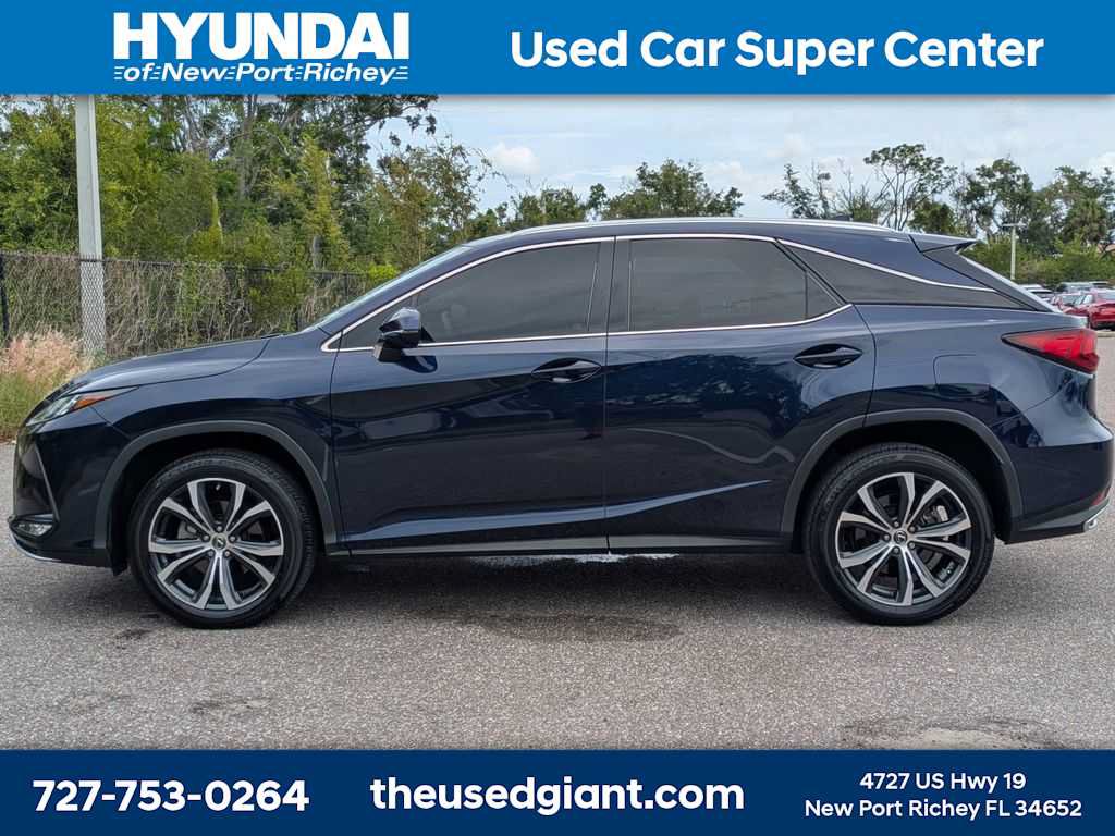 Used 2022 Lexus RX 350 FWD w/ Premium Package image 2