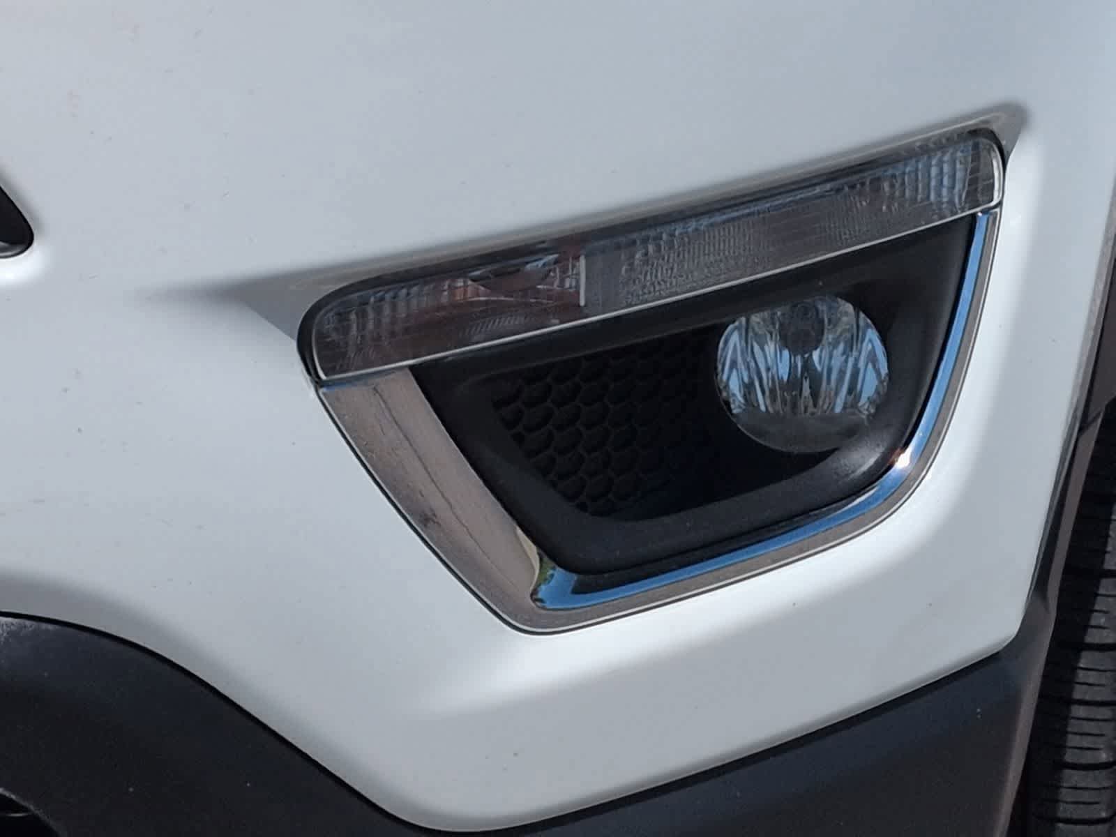 Used 2019 Jeep Compass Limited AWD/4WD image 11