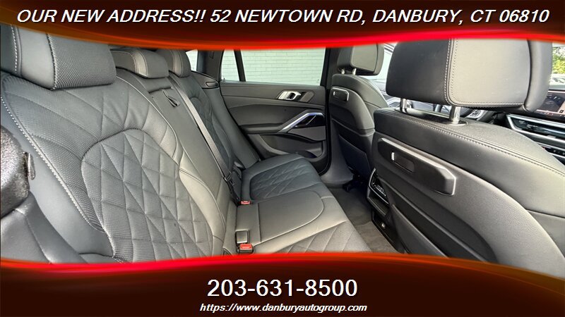 Used 2026 BMW X6 xDrive40i AWD/4WD image 32