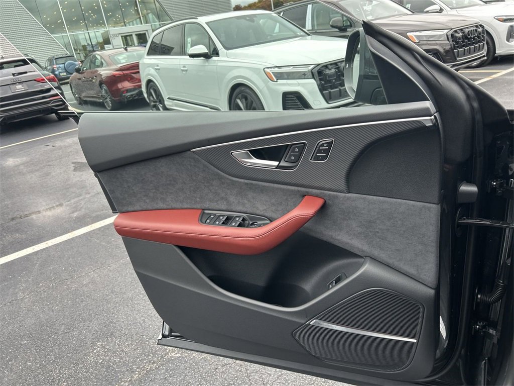 New 2026 Audi SQ8 Premium Plus image 21