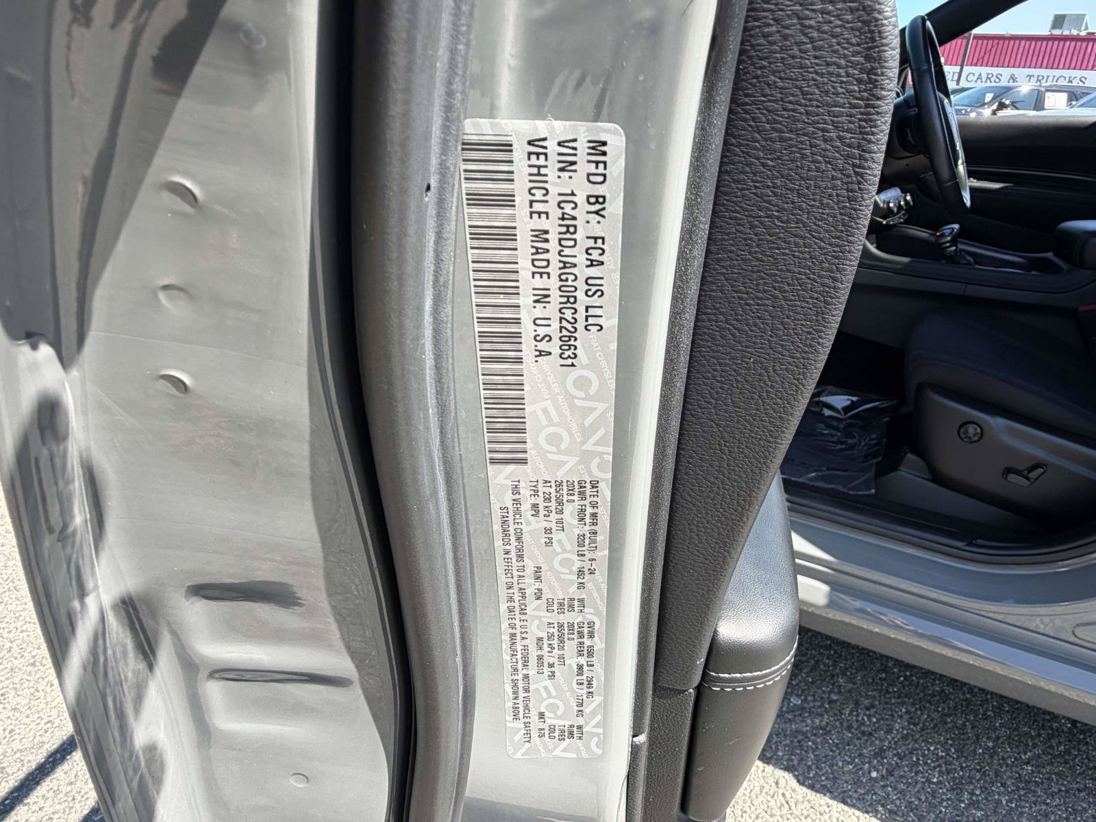 Used 2024 Dodge Durango SXT w/ SXT Blacktop Group AWD/4WD image 38