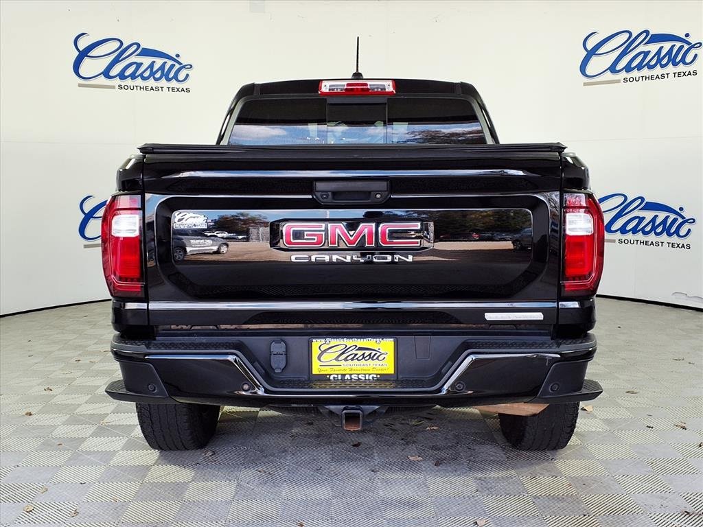 Used 2023 GMC Canyon Elevation w/ Elevation Premium Package image 4